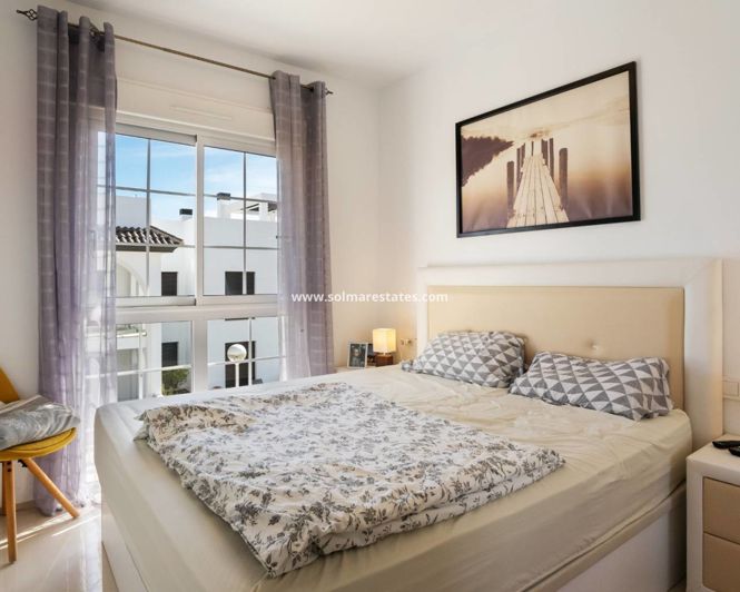 Image No.5-2 Bed Apartment for sale