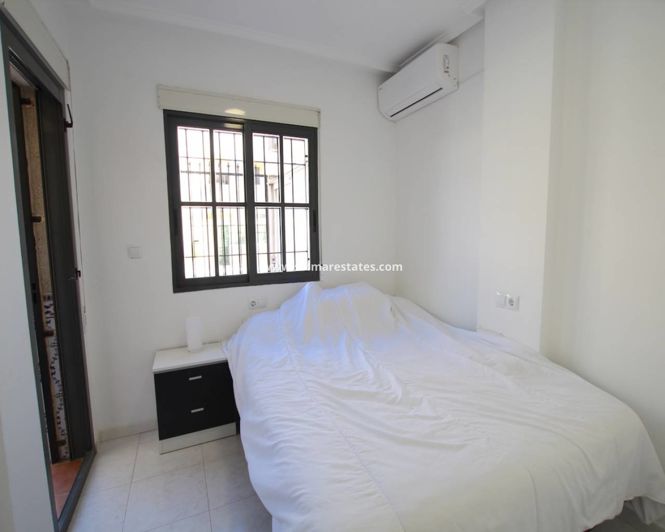 Image No.19-Appartement de 2 chambres à vendre à Punta Prima