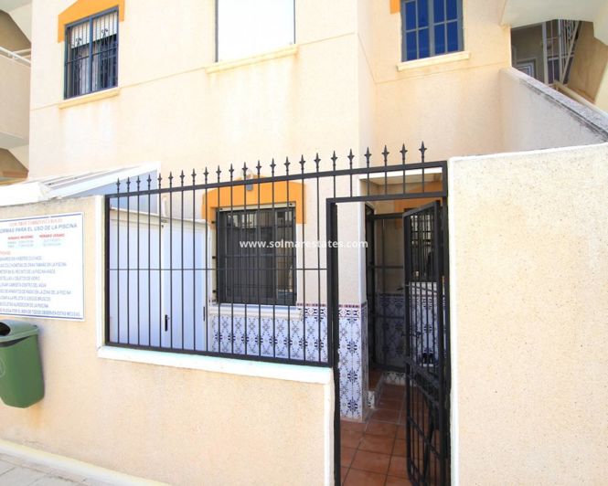 Image No.23-Appartement de 2 chambres à vendre à Punta Prima