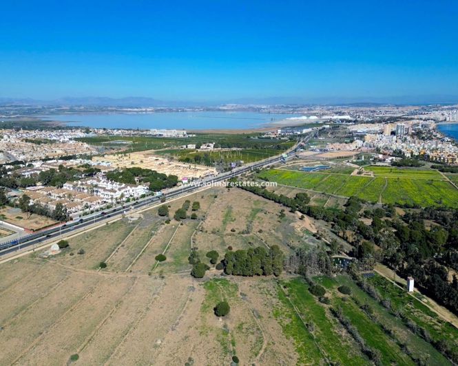 Image No.27-Appartement de 2 chambres à vendre à Punta Prima