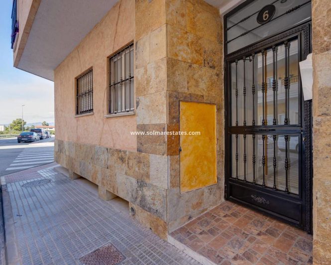 Image No.15-3 Bed Apartment for sale