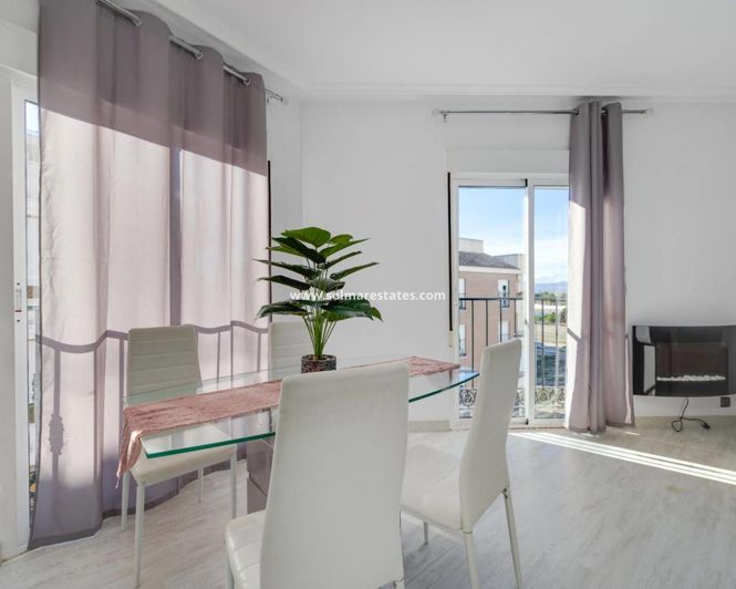 Image No.20-3 Bed Apartment for sale