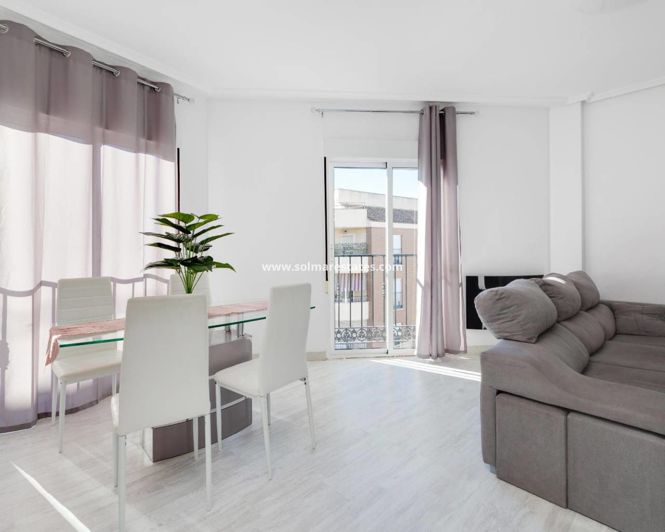 Image No.22-3 Bed Apartment for sale