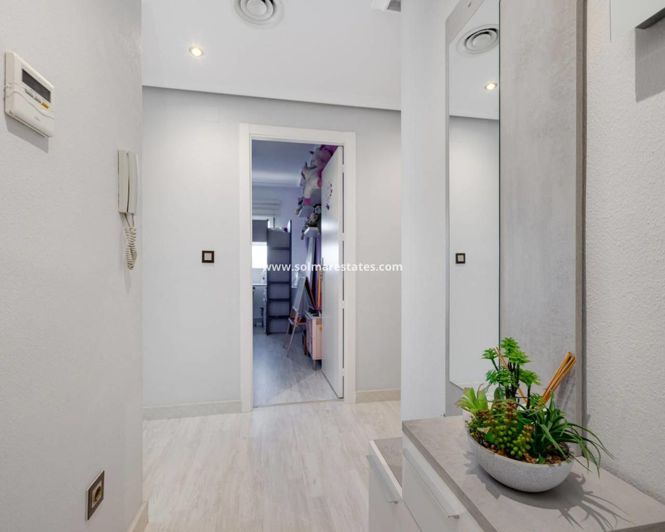 Image No.26-3 Bed Apartment for sale