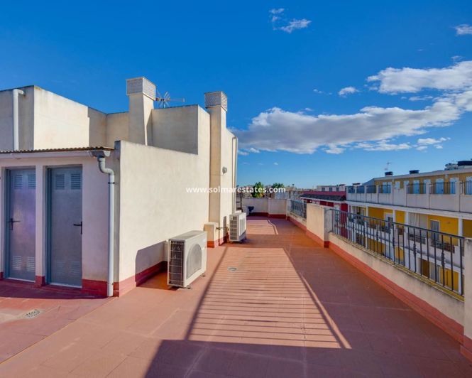 Image No.35-3 Bed Apartment for sale