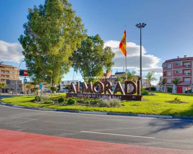 Image No.39-3 Bed Apartment for sale