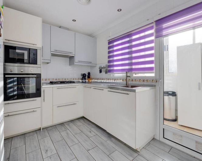 Image No.5-3 Bed Apartment for sale