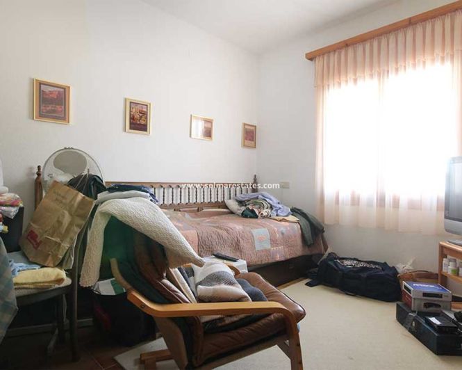 Image No.6-2 Bed Villa for sale