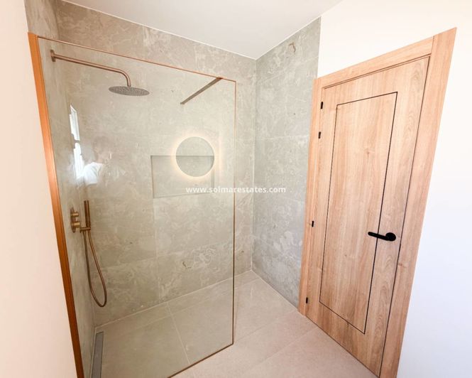 Image No.8-Villa de 2 chambres à vendre à Playa Flamenca