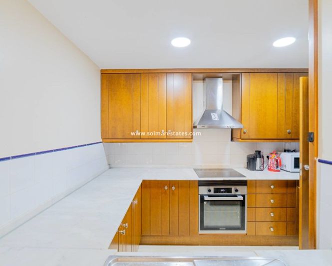 Image No.26-2 Bed Apartment for sale