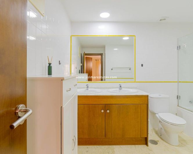 Image No.33-2 Bed Apartment for sale