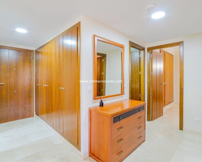 Image No.4-2 Bed Apartment for sale