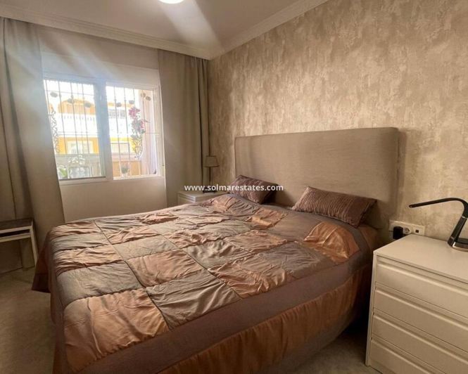 Image No.12-Appartement de 2 chambres à vendre à Algorfa