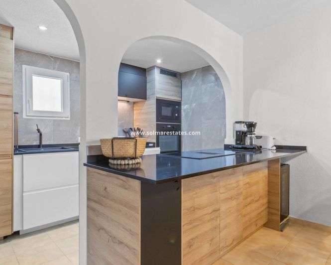 Image No.8-2 Bed Apartment for sale