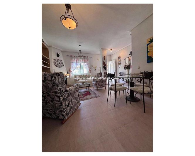 Image No.19-2 Bed Townhouse for sale