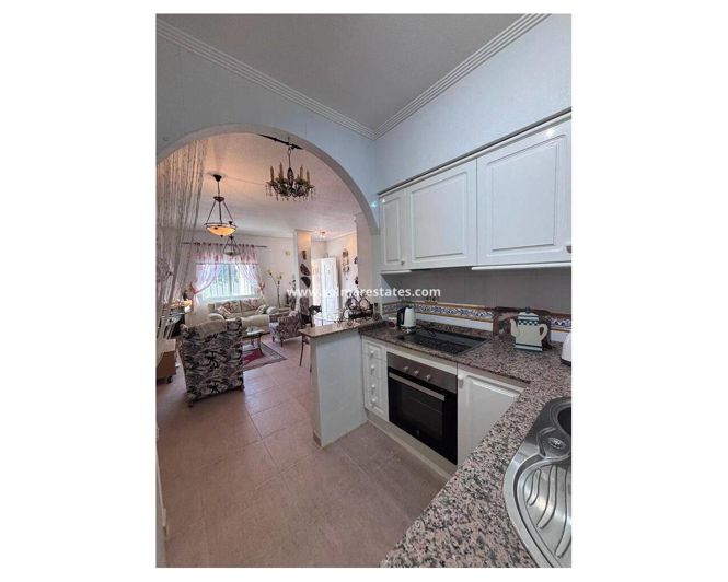 Image No.4-2 Bed Townhouse for sale