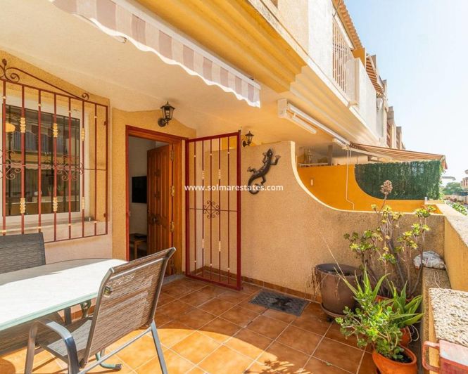 Image No.1-Maison de ville de 3 chambres à vendre à Playa Flamenca