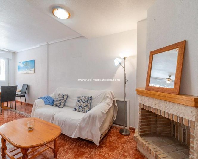 Image No.11-3 Bed Townhouse for sale