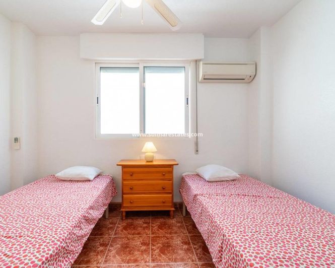 Image No.21-3 Bed Townhouse for sale