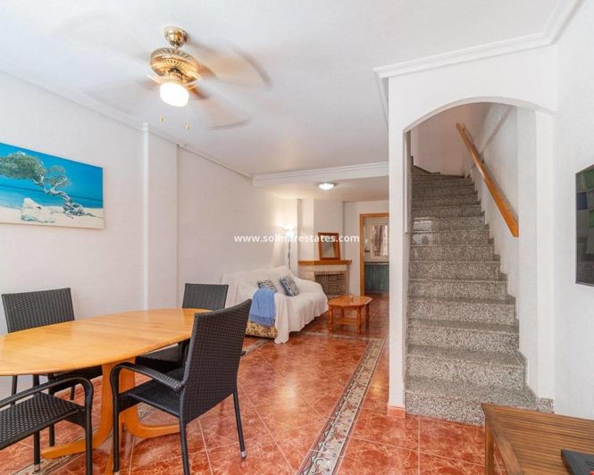 Image No.5-3 Bed Townhouse for sale