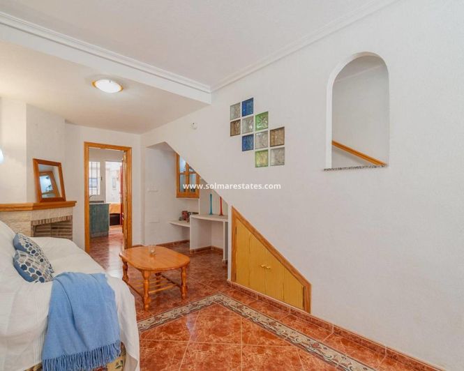 Image No.9-3 Bed Townhouse for sale