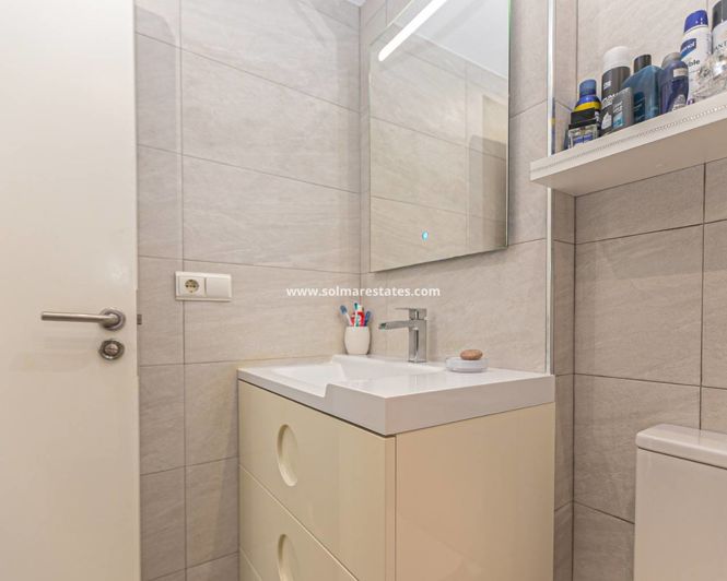 Image No.27-2 Bed Apartment for sale