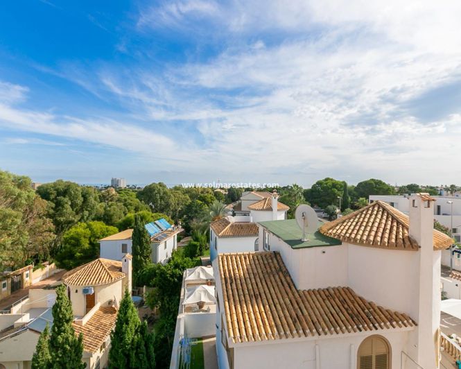 Image No.38-2 Bed Apartment for sale