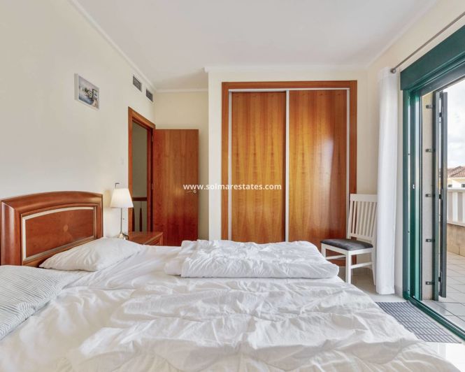 Image No.20-3 Bed House for sale