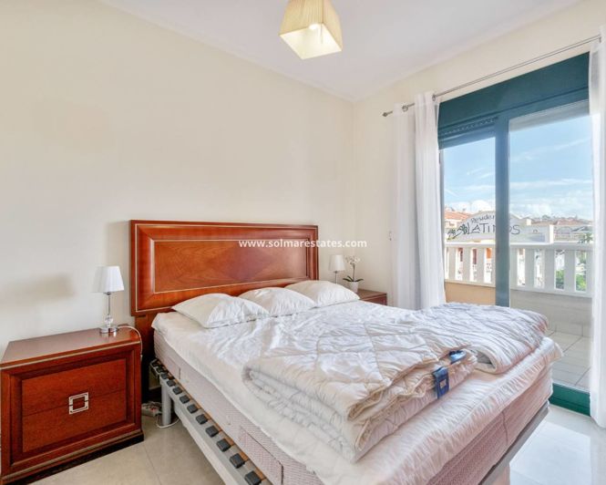 Image No.22-3 Bed House for sale