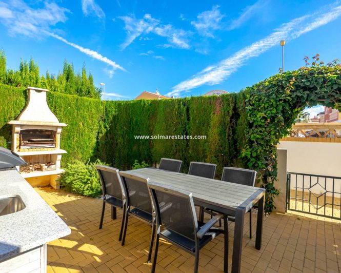 Image No.35-3 Bed House for sale