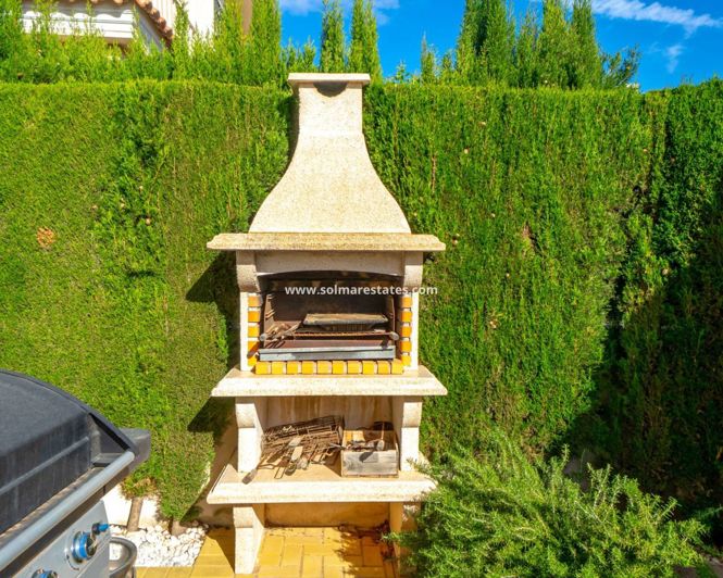 Image No.39-3 Bed House for sale