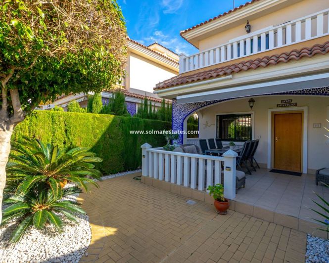 Image No.5-3 Bed House for sale