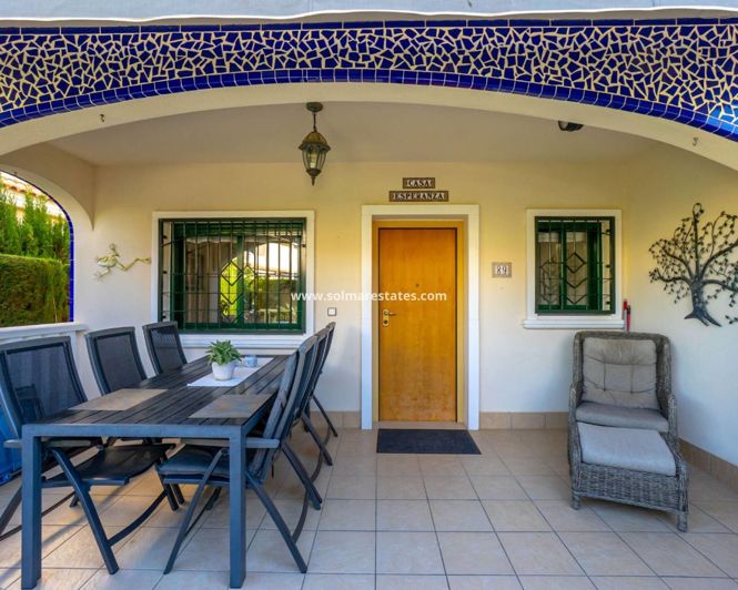 Image No.8-3 Bed House for sale