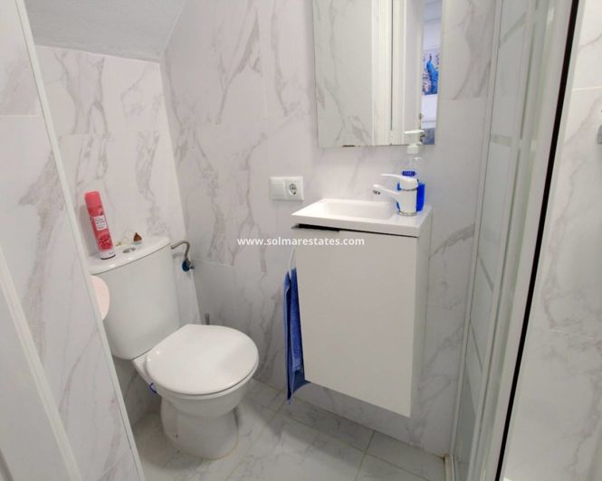 Image No.11-3 Bed Townhouse for sale