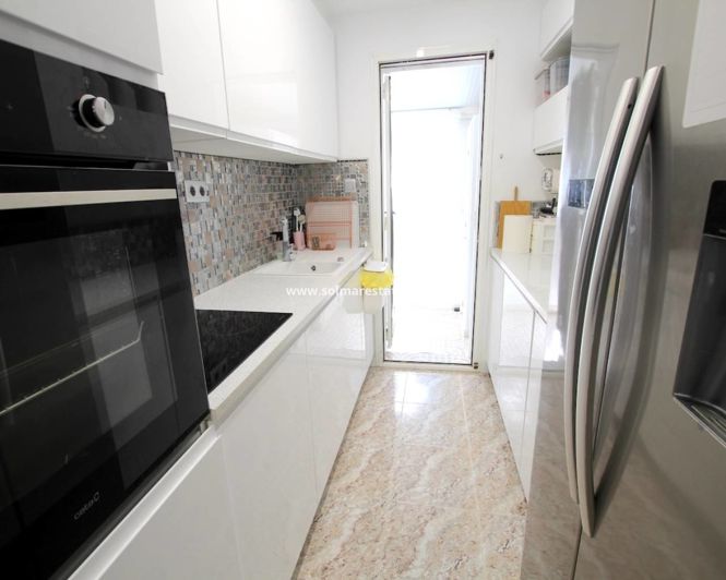 Image No.13-3 Bed Townhouse for sale