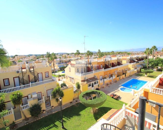 Image No.24-3 Bed Townhouse for sale