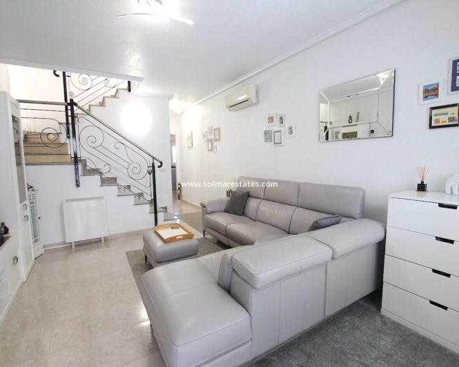 Image No.10-3 Bed Villa for sale