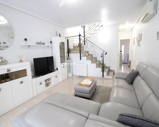 Image No.11-3 Bed Villa for sale