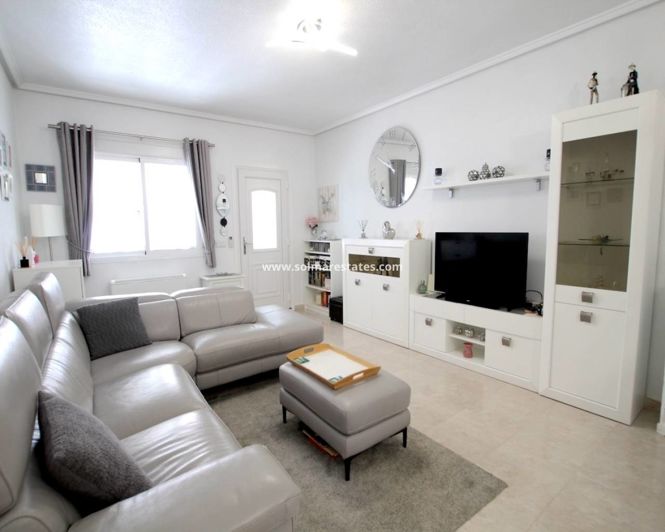 Image No.12-3 Bed Villa for sale