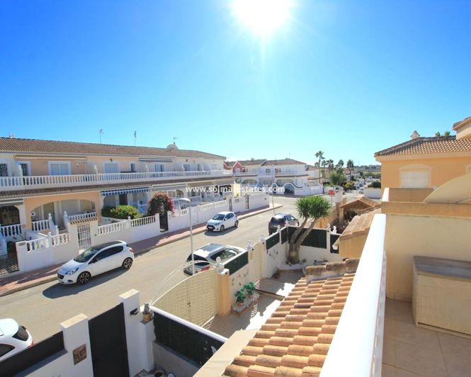 Image No.32-3 Bed Villa for sale