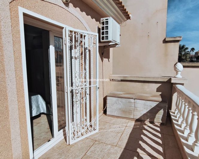 Image No.10-2 Bed House for sale