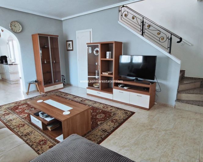 Image No.16-2 Bed House for sale