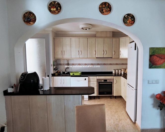 Image No.17-2 Bed House for sale