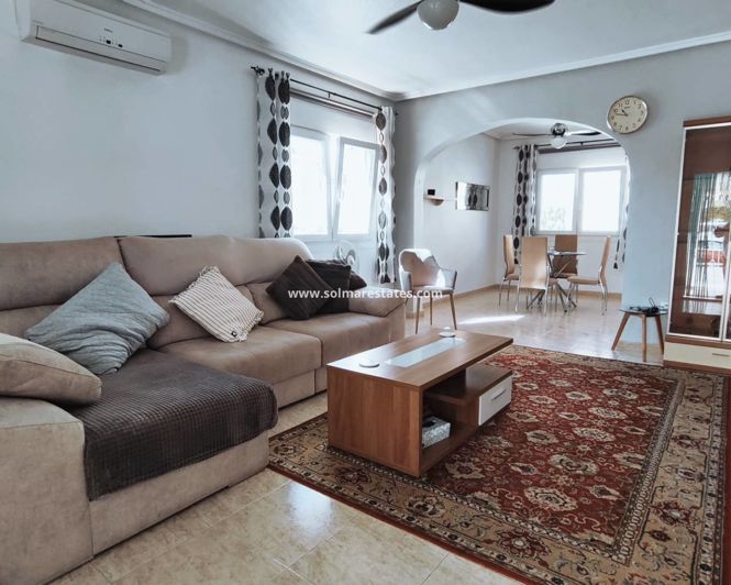 Image No.3-2 Bed House for sale