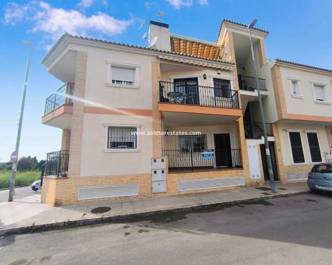 Image No.1-Appartement de 2 chambres à vendre à Heredades