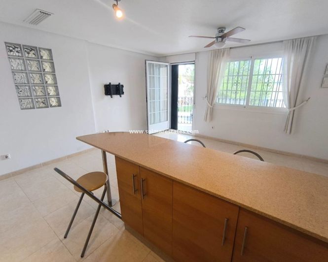 Image No.6-Appartement de 2 chambres à vendre à Heredades