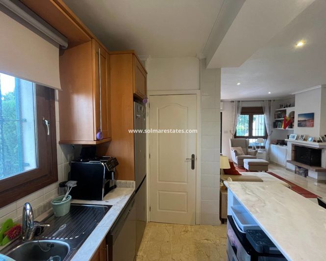 Image No.25-2 Bed Apartment for sale