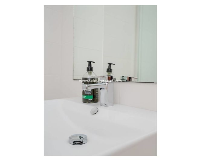 Image No.21-2 Bed Apartment for sale