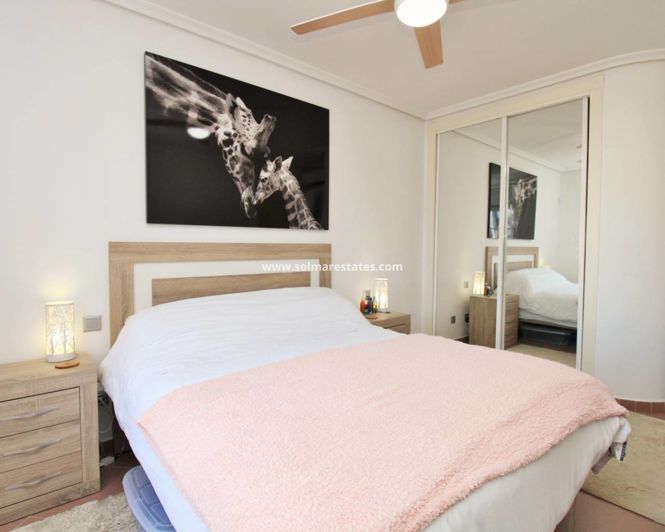 Image No.19-3 Bed House for sale