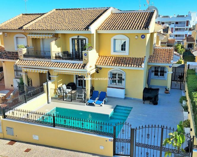 Image No.3-3 Bed House for sale